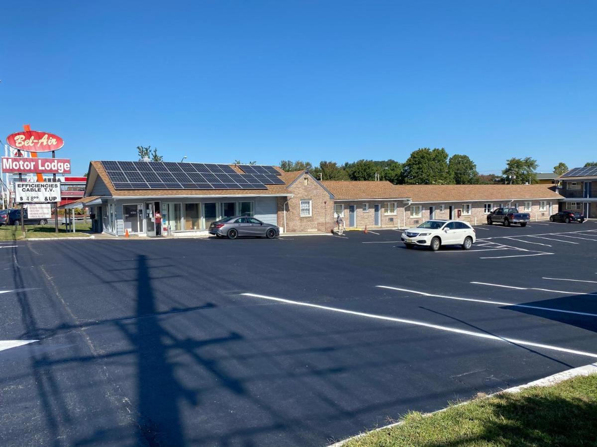 Bel Air Motor Lodge Maple Shade Bagian luar foto