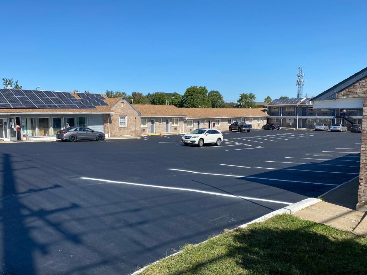 Bel Air Motor Lodge Maple Shade Bagian luar foto